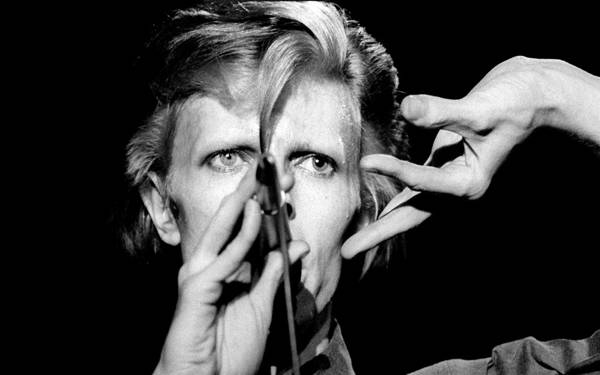 Bowie’s infamous cocaine-fuelled appearance on The Dick Cavett Show, 1974