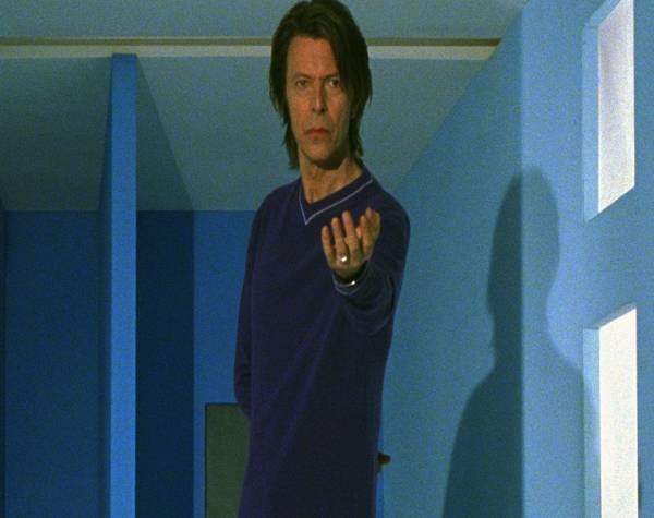 David Bowie: Unseen footage released by De Montfort University