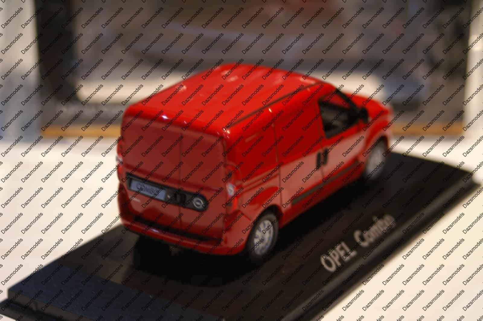 NorevOpelComboVanRed:scaleDiecast