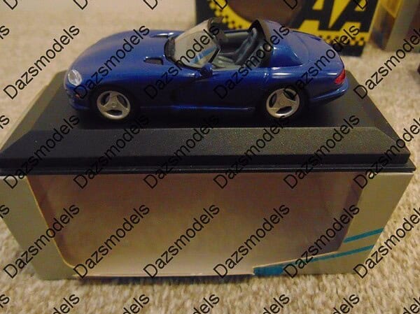 Minichamps dodge viper cabriolet 1993 blue 1:43 430144031