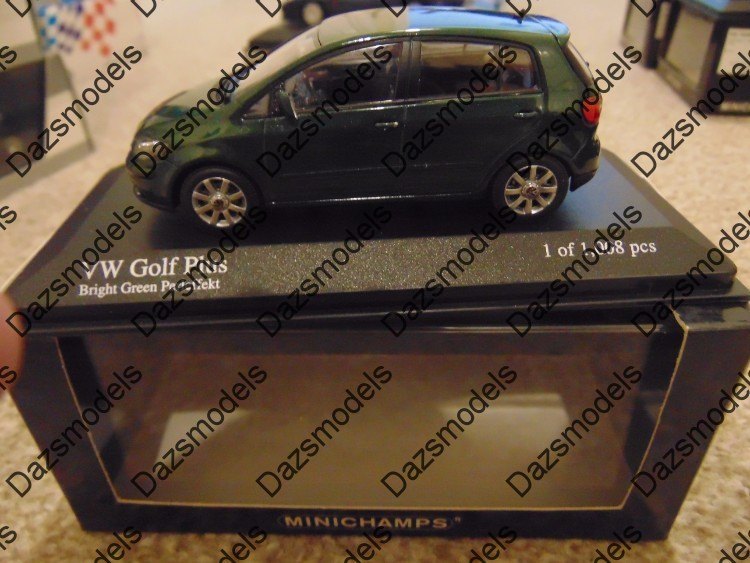 Minichamps vw golf plus dark green 2004 1:43 400054301