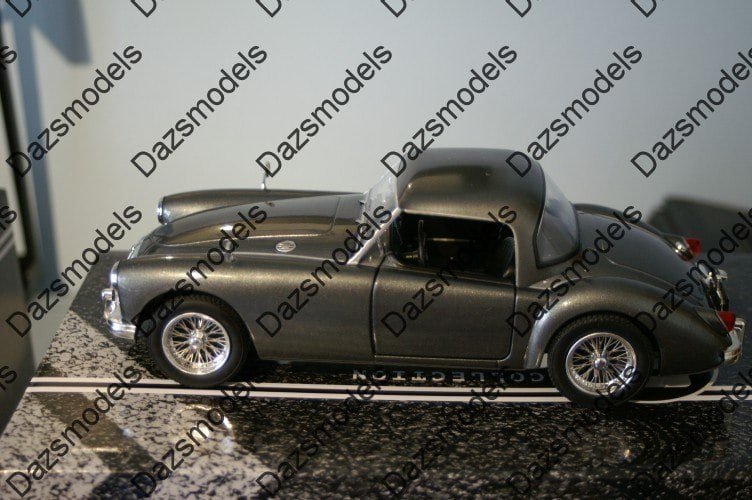 Triple 9 mga mk1 a1500 closed 1957 grey 1:18 t9-1800161