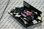 Minichamps Scuderia Toro Rosso STR4 S.Bordais 2009 400 090011 in 1:43 scale