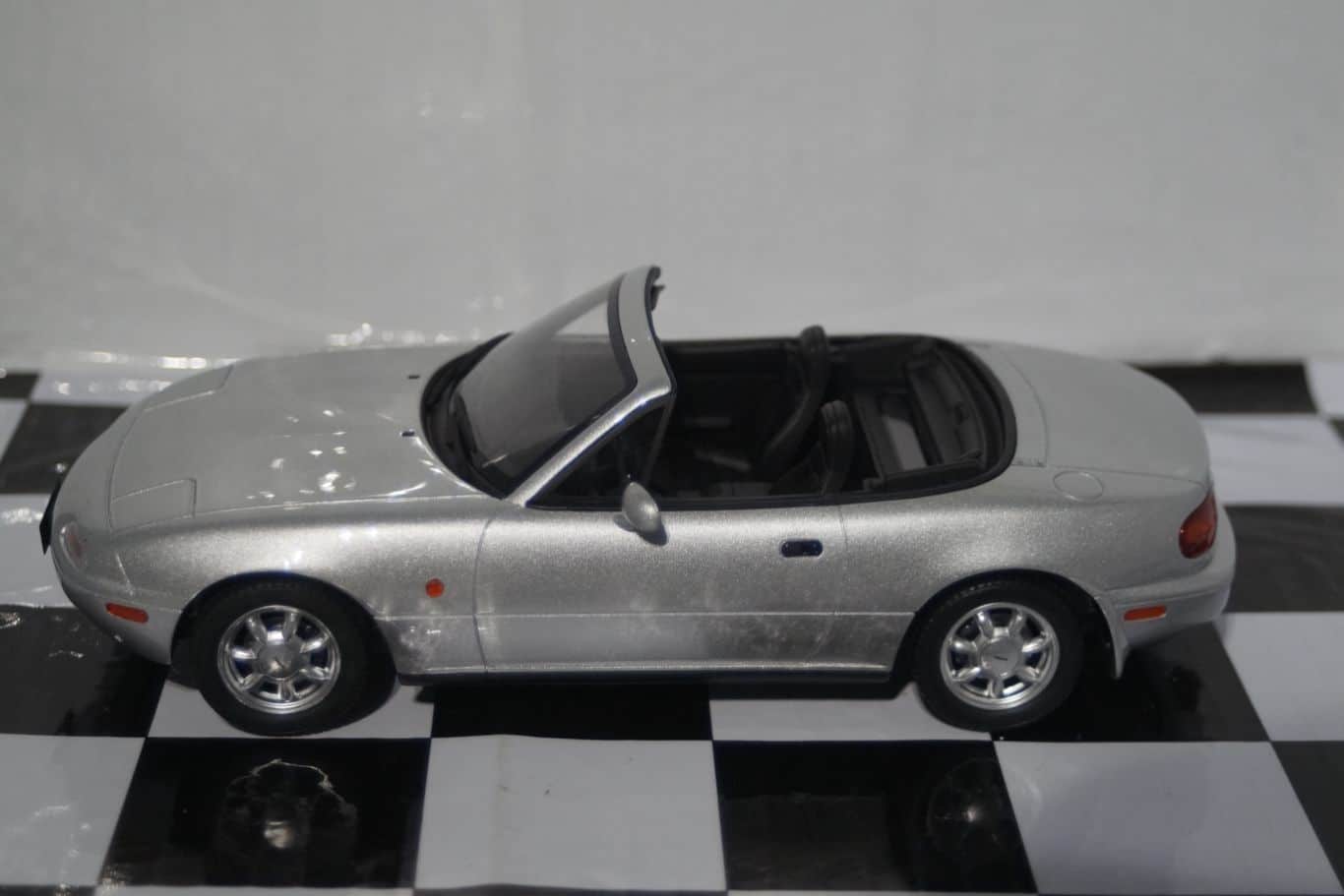 OTTO Peugeot 405 T16 Grand Raid Ltd 2000 Resin 1:18 car OT532