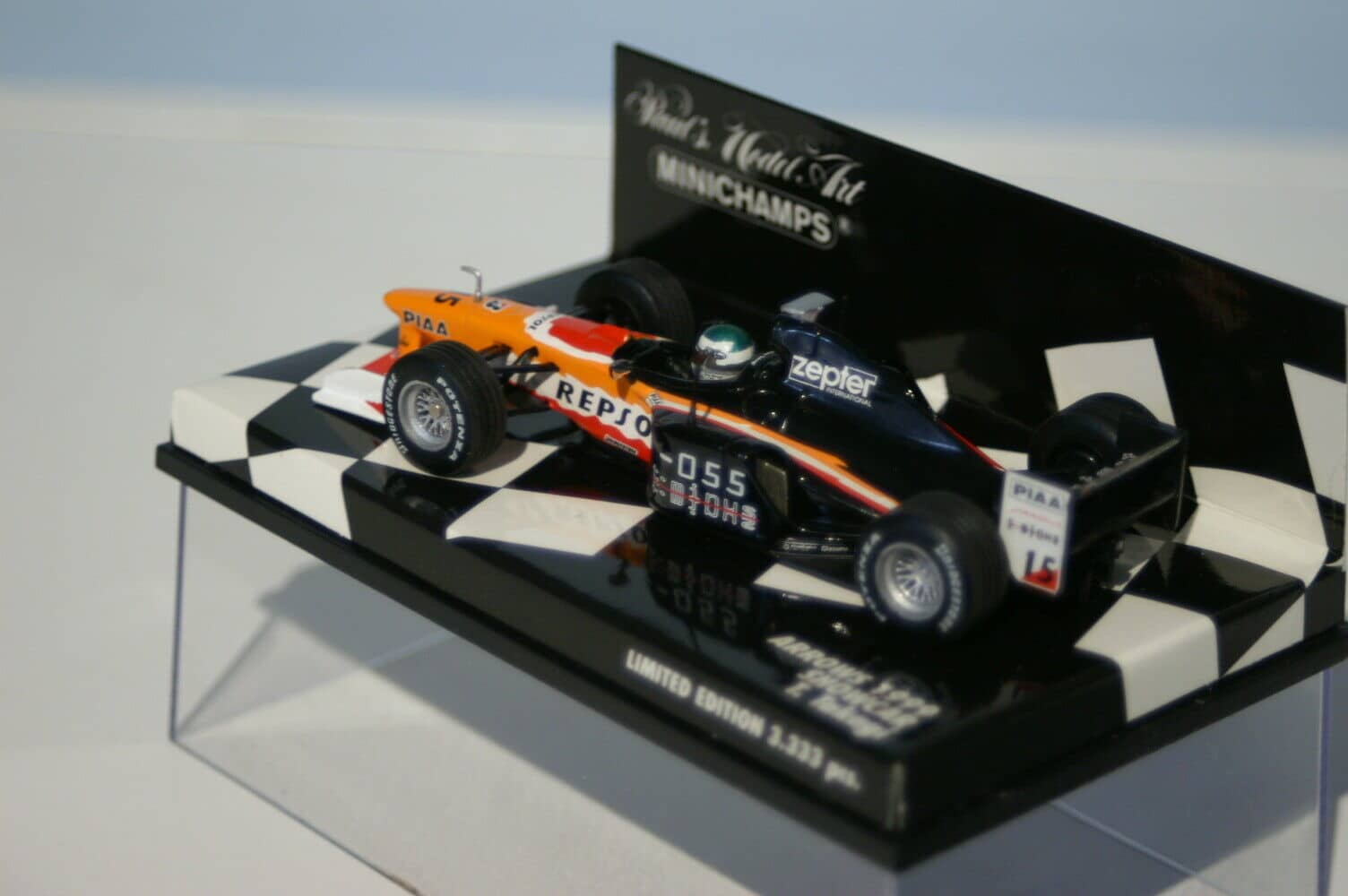Minichamps arrows showcar 1999 t.takagi 430 990084