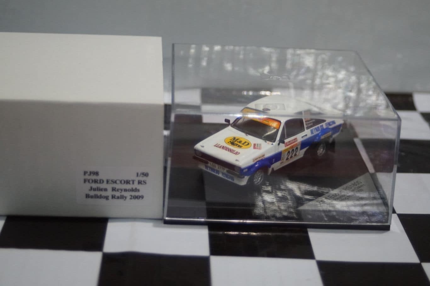 Trofeu Ford Escort RS1800 S.Blomqvist RAC 2005 Code 3 PJ37