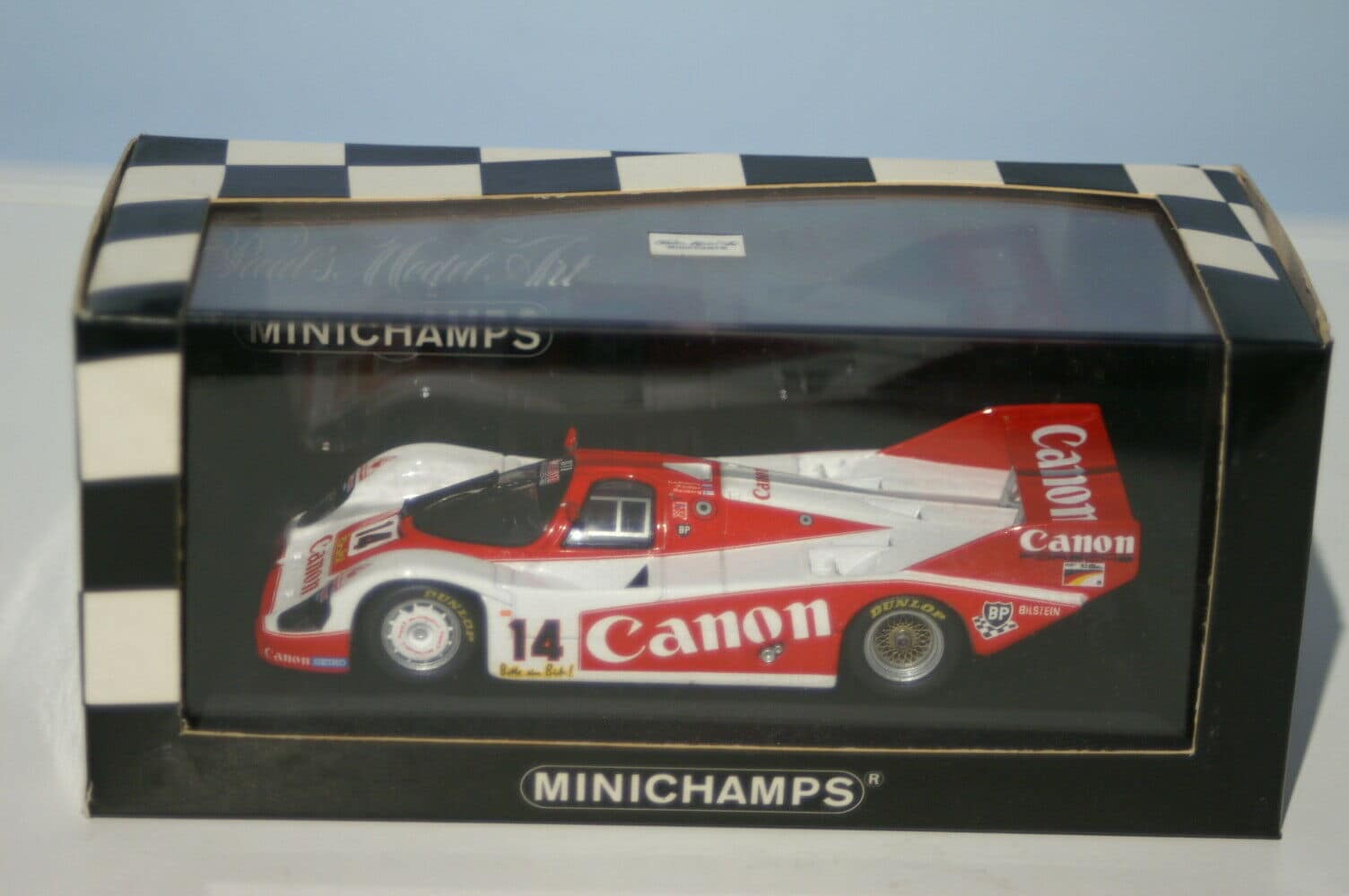 MinichampsPorscheKNurburgringRosbergin: