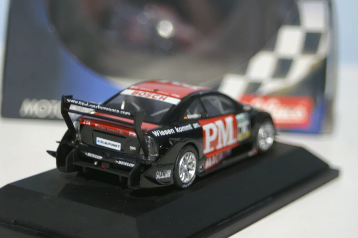 P.m.magazine opel astra v8 coupe 2003 t.scheider schuco diecast ltd 04886 1:43
