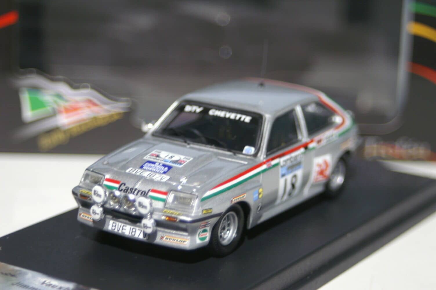 Vauxhall chevette hsr rhd rac rally 1980 mcrae rr.uk 32 trofeu diecast