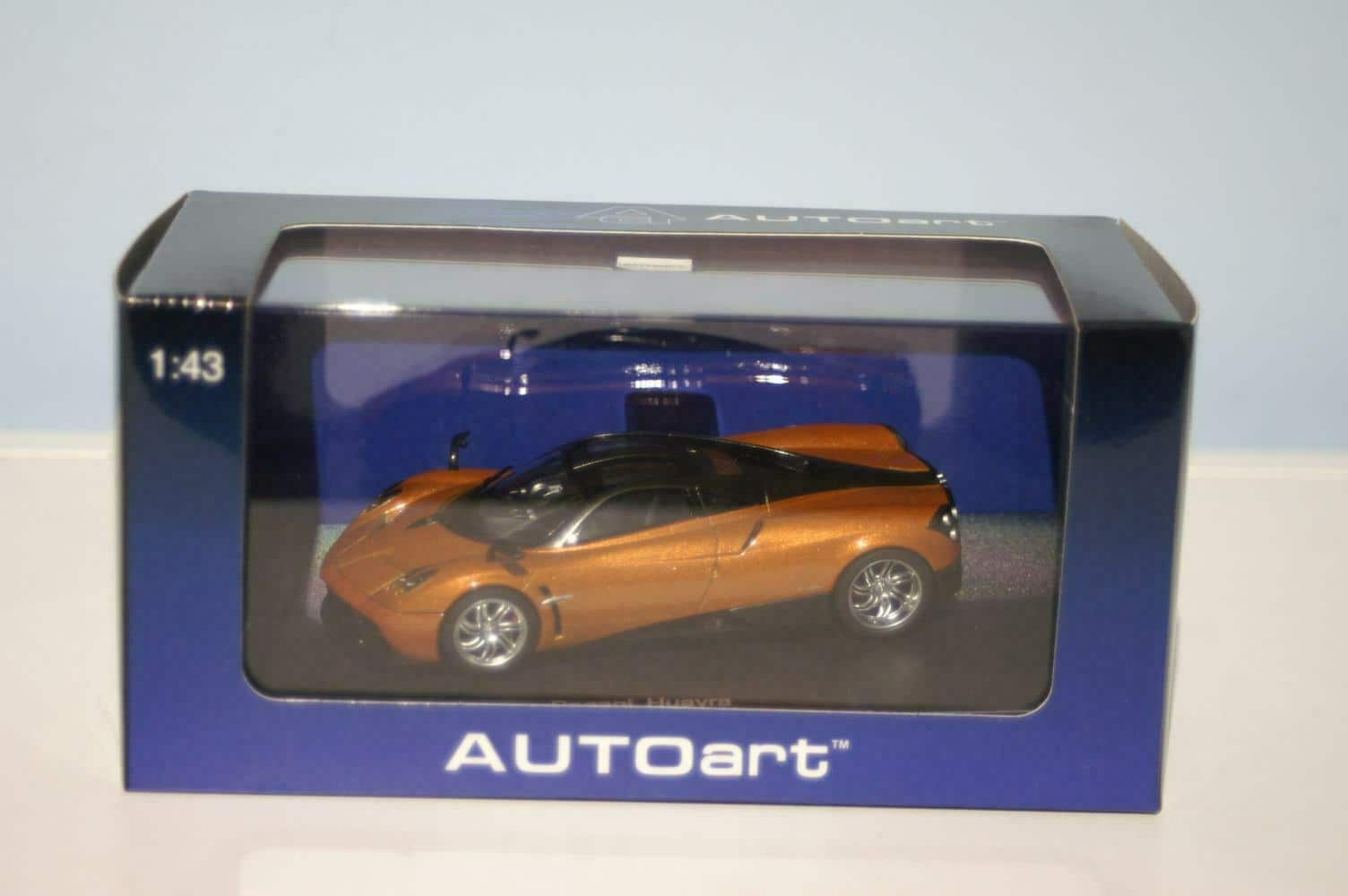 AutoArtPaganiHuayraBronzein:Diecast