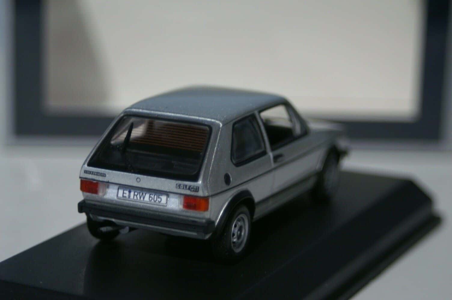 Norev volkswagen golf gti 3 door 1976 silver 1:43 diecast 840079