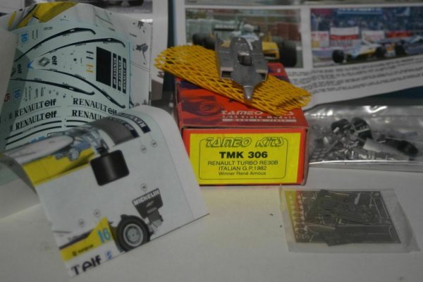 Tameo kits Renault Turbo RE30B Italian G.P. 1982 winner Rene Arnoux 1:43 TMK 306