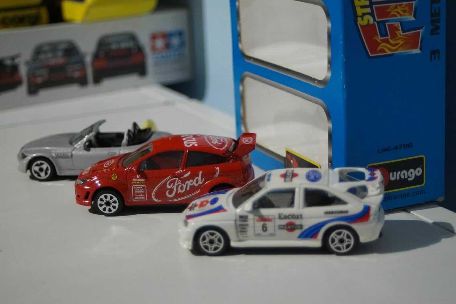 Buragostreetfiremetalmodelsfordescortrscosworth,bmwzandfordfocusrsin:scale