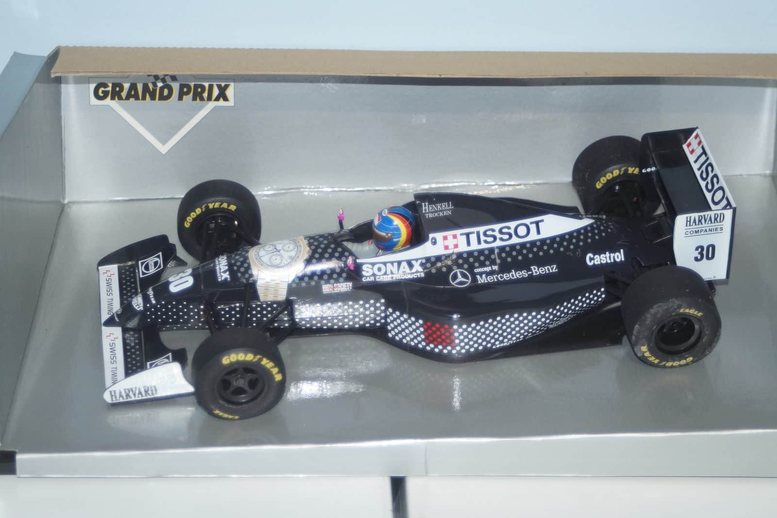Pauls model art  sauber mercedes c13 f1  h. h. frentzen 180 940230 1:18th