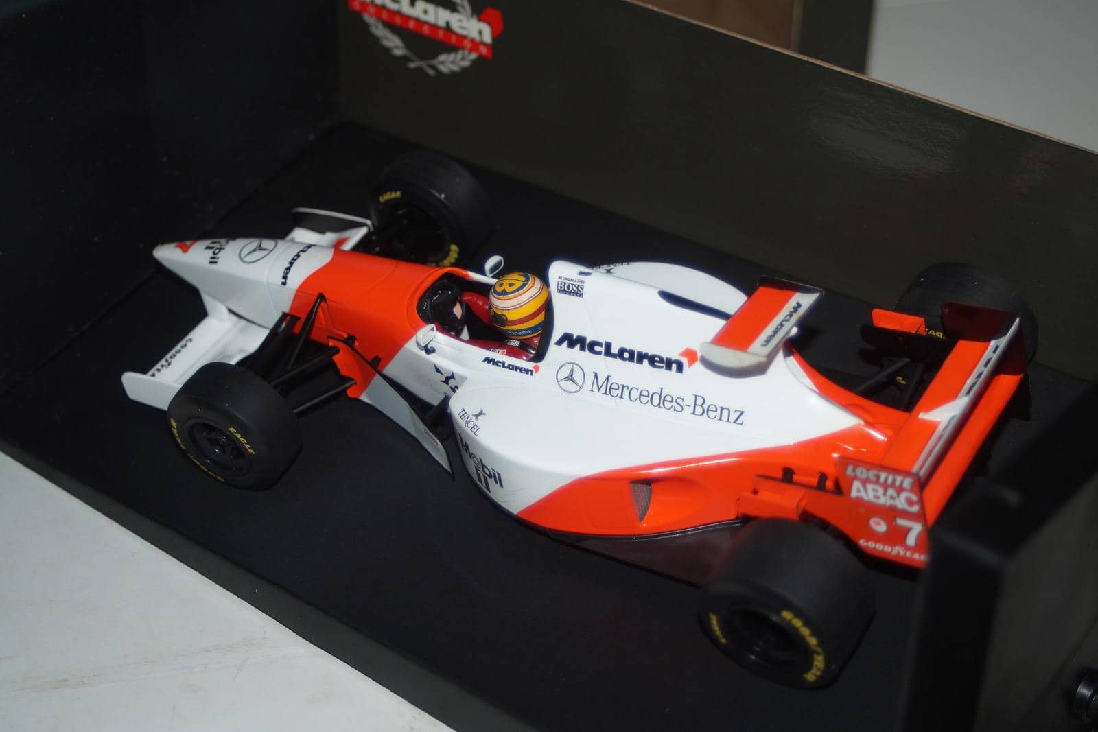 Minichamps mclaren mercedes-benz g. berger mp4-10 1:18