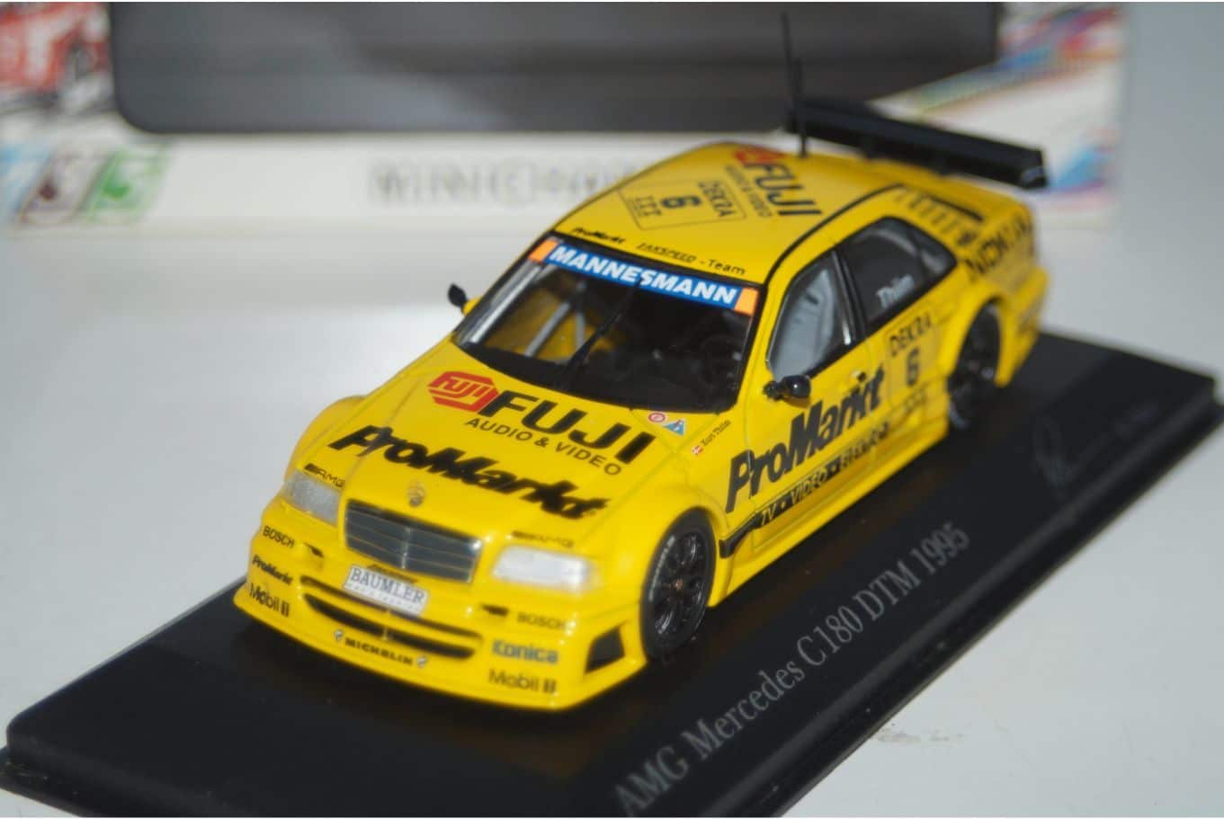 MinichampsMercedesCDTMJ.V.Ommen: