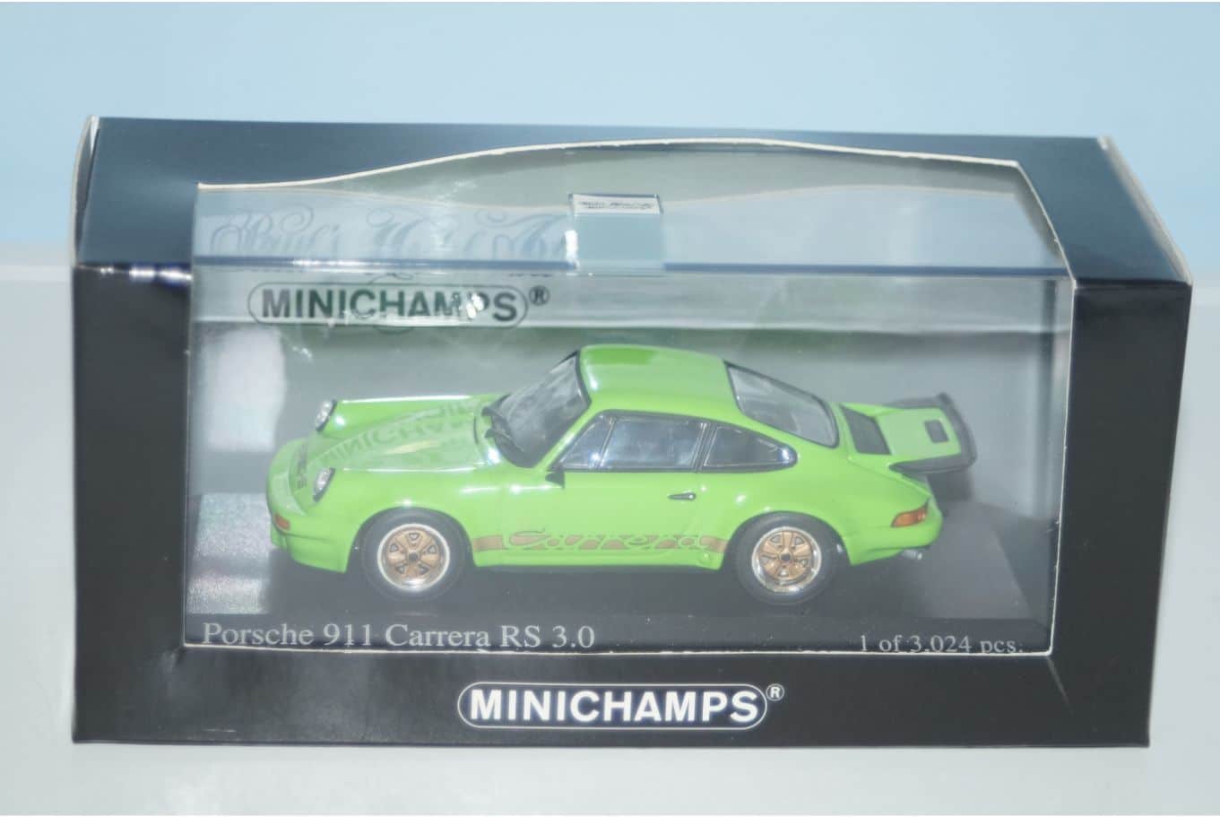 MinichampsPorscheCarreraRSRed