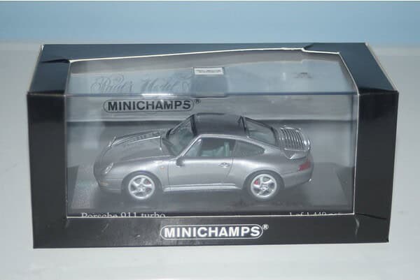 Minichamps porsche 911 turbo 1995 430 069207
