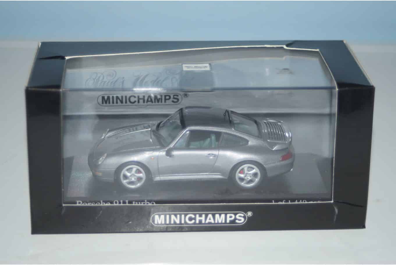 Minichamps porsche 911 turbo 1995 430 069207
