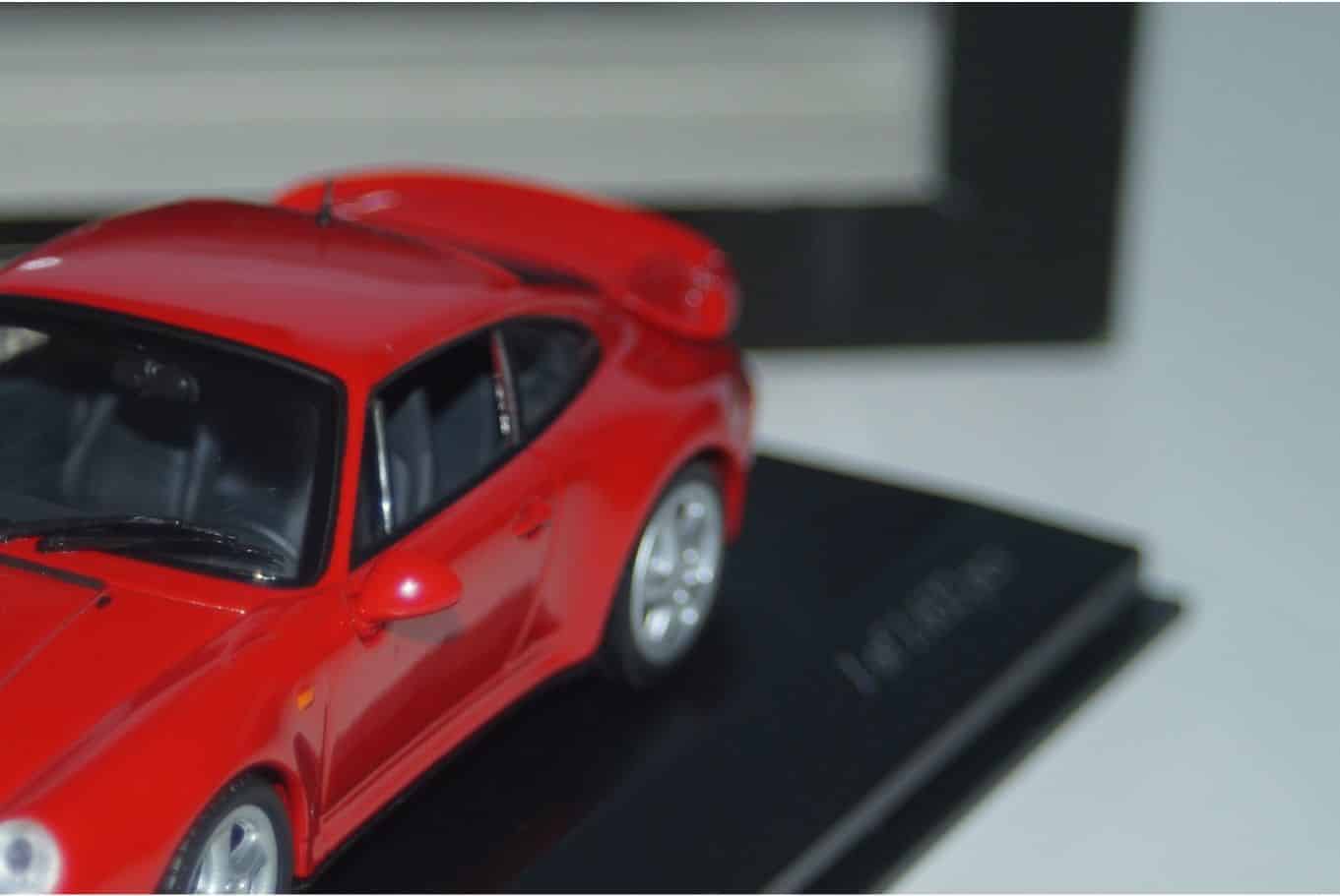 Minichamps Porsche 911 Turbo 1995 Red 430 069205