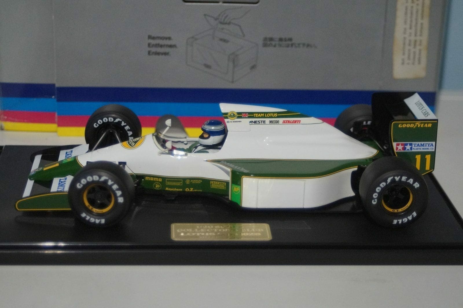 Tamiya lotus type 102b 1:20 m.hakkinen diecast