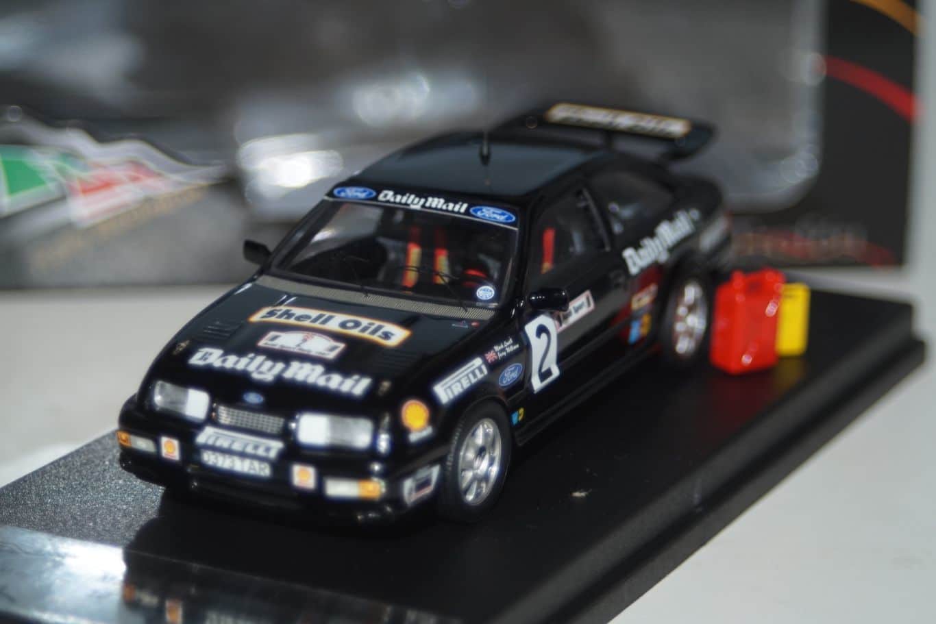 Trofeu ford sierra rs cosworth audi rally 1987 mark lovell 1:43 diecast rr.uk 51
