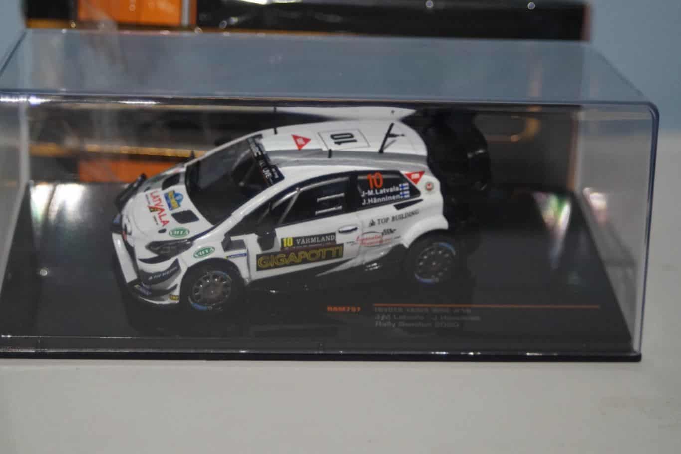 Ixo toyota yaris wrc castalunya 2019 o.tanak - m.jarveoja ram734
