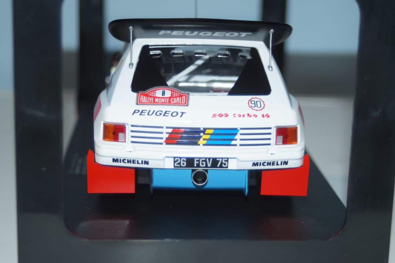 Ixo toyota yaris wrc castalunya 2019 o.tanak - m.jarveoja ram734