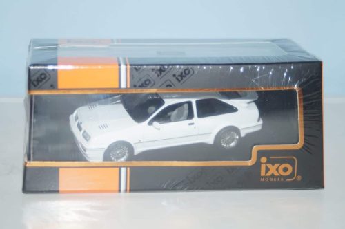 Ixo ford sierra rs cosworth 1987 white clc310n 1:43