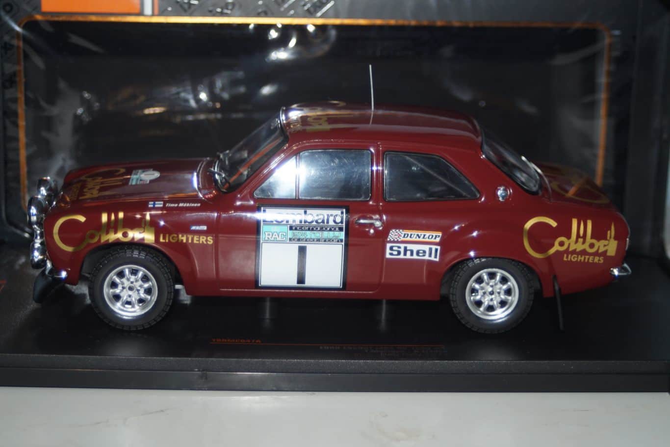 Ixo Ford Escort Mk1 RS 1600 RAC Rally 1974 1:18 18RMC047A