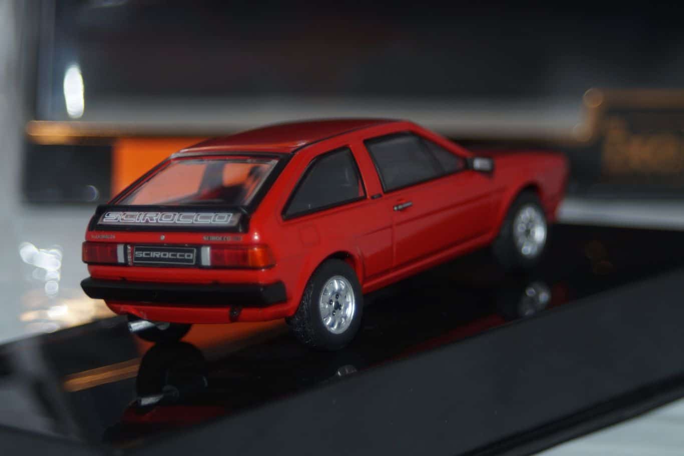 Ixo Volkswagen Golf Mk1  Cabrio 1981 Red CLC353N Diecast 1:43