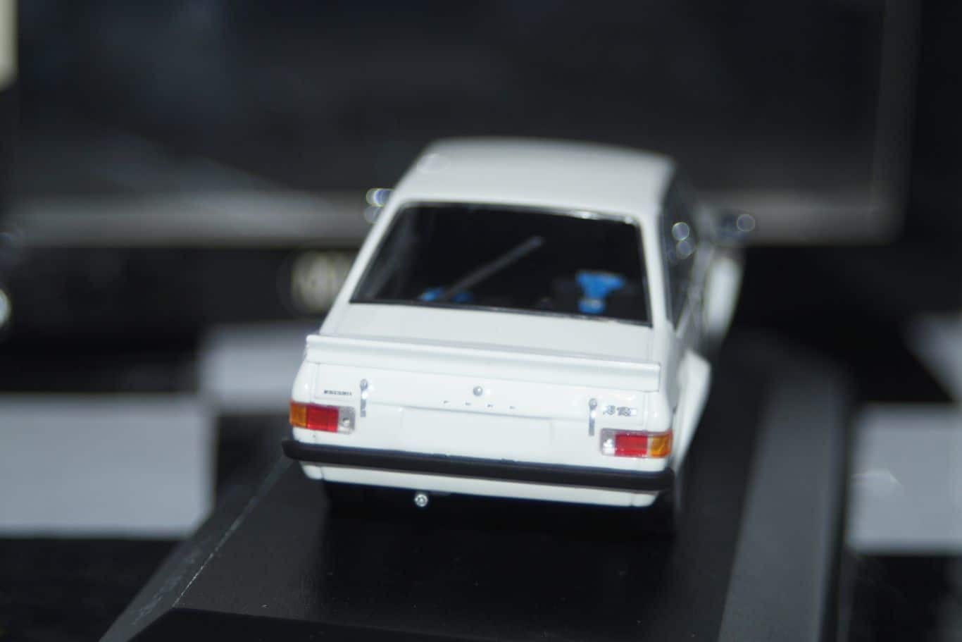 Minichamps Ford Escort Mk2 RS1800 Winner RAC 1976 400 768406 1:43