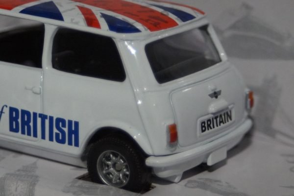 Corgi  mini best of british union jack 2012 in 1:36 gs82298