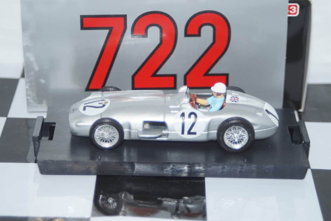 Brumm mercedes w196 #12 formula 1 1:43 brur072c-ch