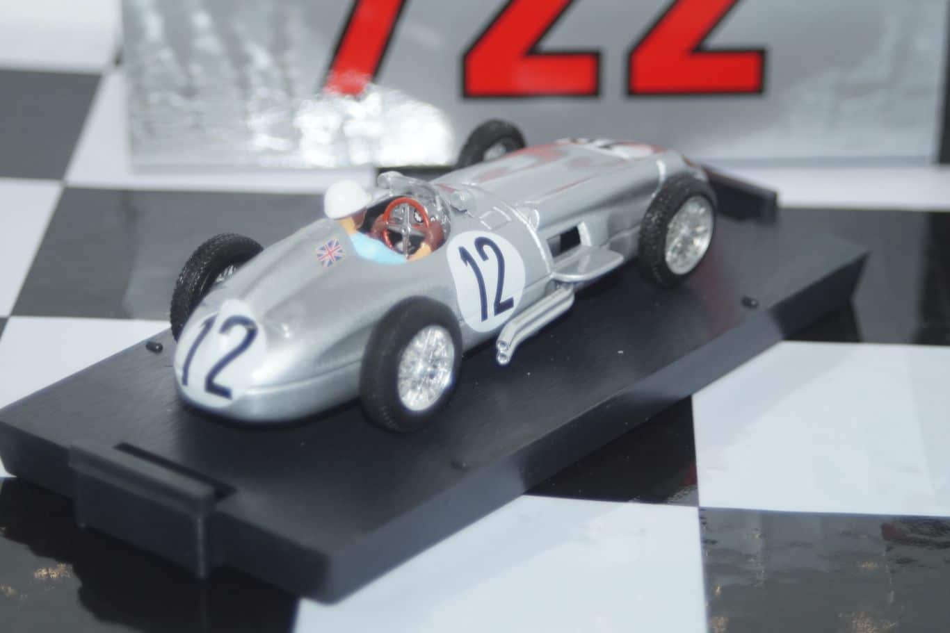 Brumm mercedes w196 #12 formula 1 1:43 brur072c-ch