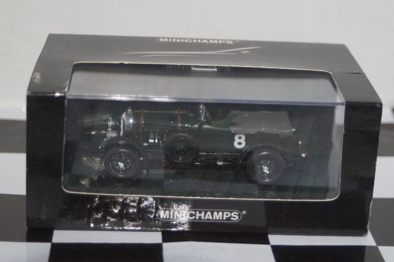 Minichamps Bentley Blower 4.5 Litre LeMans 1930 436 139530 1:43 scale