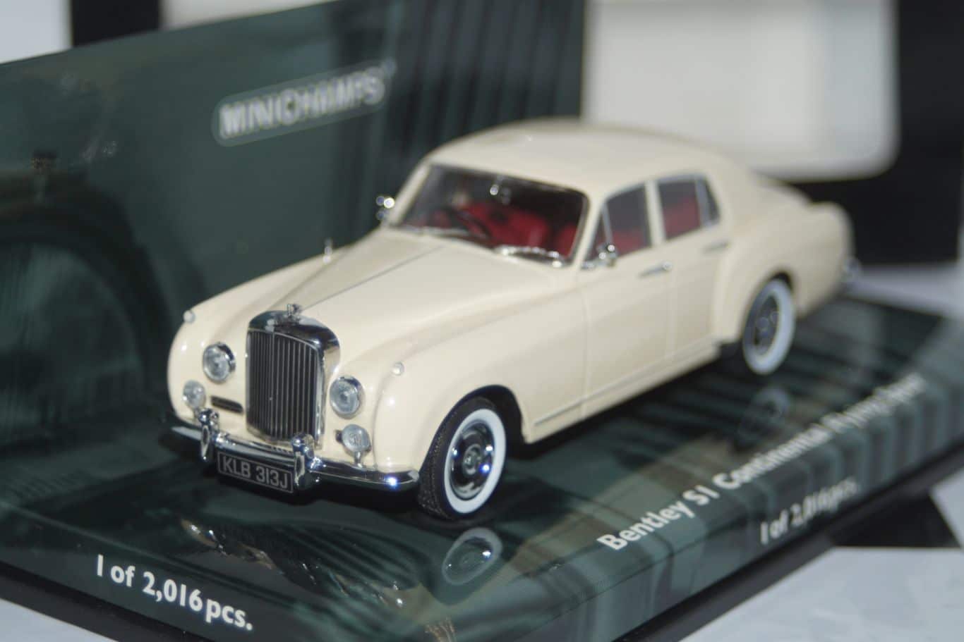 Minichamps bentley s1 continental flying spur 436 139551 1:43 scale
