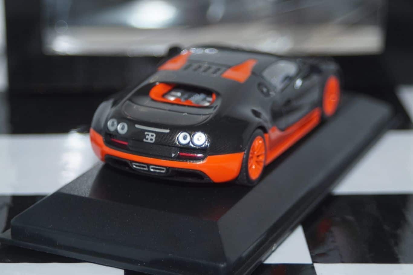 Minichamps bugatti veyron super sport 2010 400 110840 1:43
