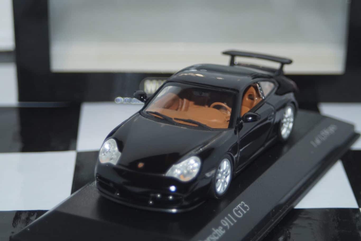 Minichamps bmw m3 gtr 2001 street yellow 1:43 400 012101