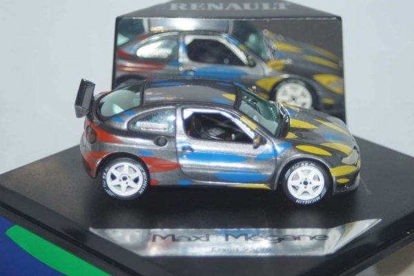 Spark porsche 935 bicycle speed record h.pescarolo 1:43 scale resin
