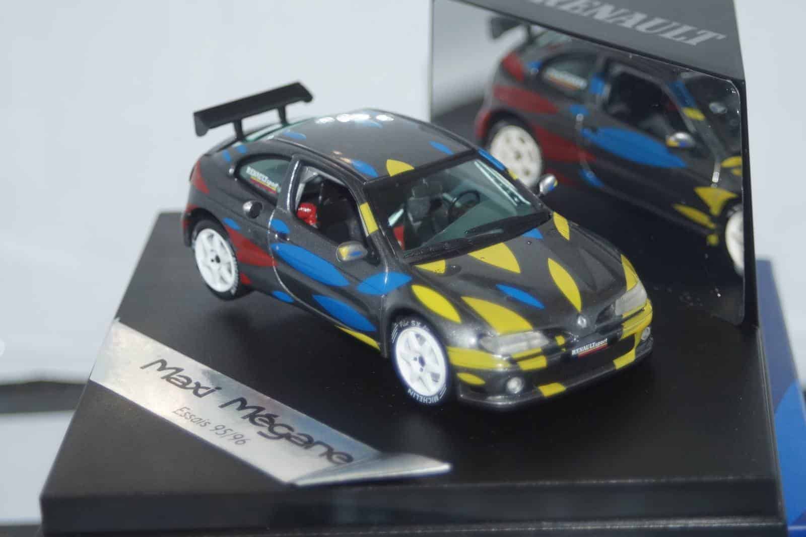 Spark porsche 935 bicycle speed record h.pescarolo 1:43 scale resin