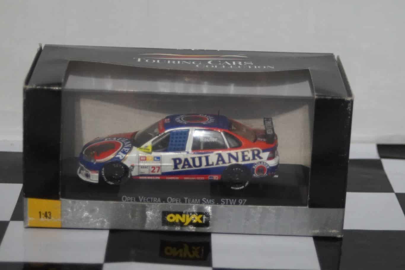 Onyx opel vectra stw 1997 thiim 1:43 scale xt065