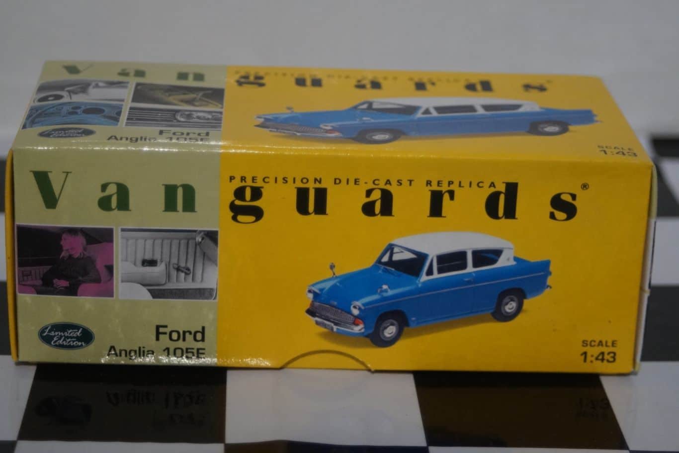 Vanguards austin mini van automobile association va14002 1:43 scale