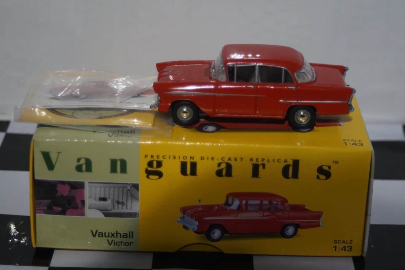 Vanguards austin mini van automobile association va14002 1:43 scale