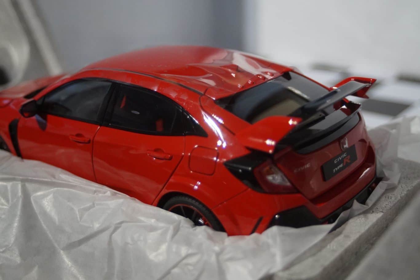 Vanguards ford capri mk3 1982 british saloon cars va10806 1:43 scale