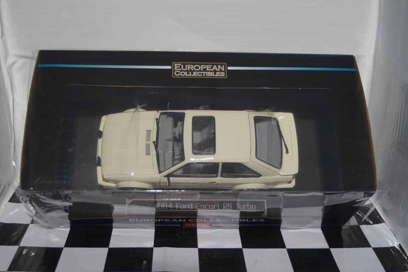 Sunstar ford escort rs turbo 1984 white 4963r 1:18 scale