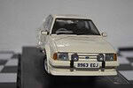 Sunstar ford escort rs turbo 1984 white 4963r 1:18 scale