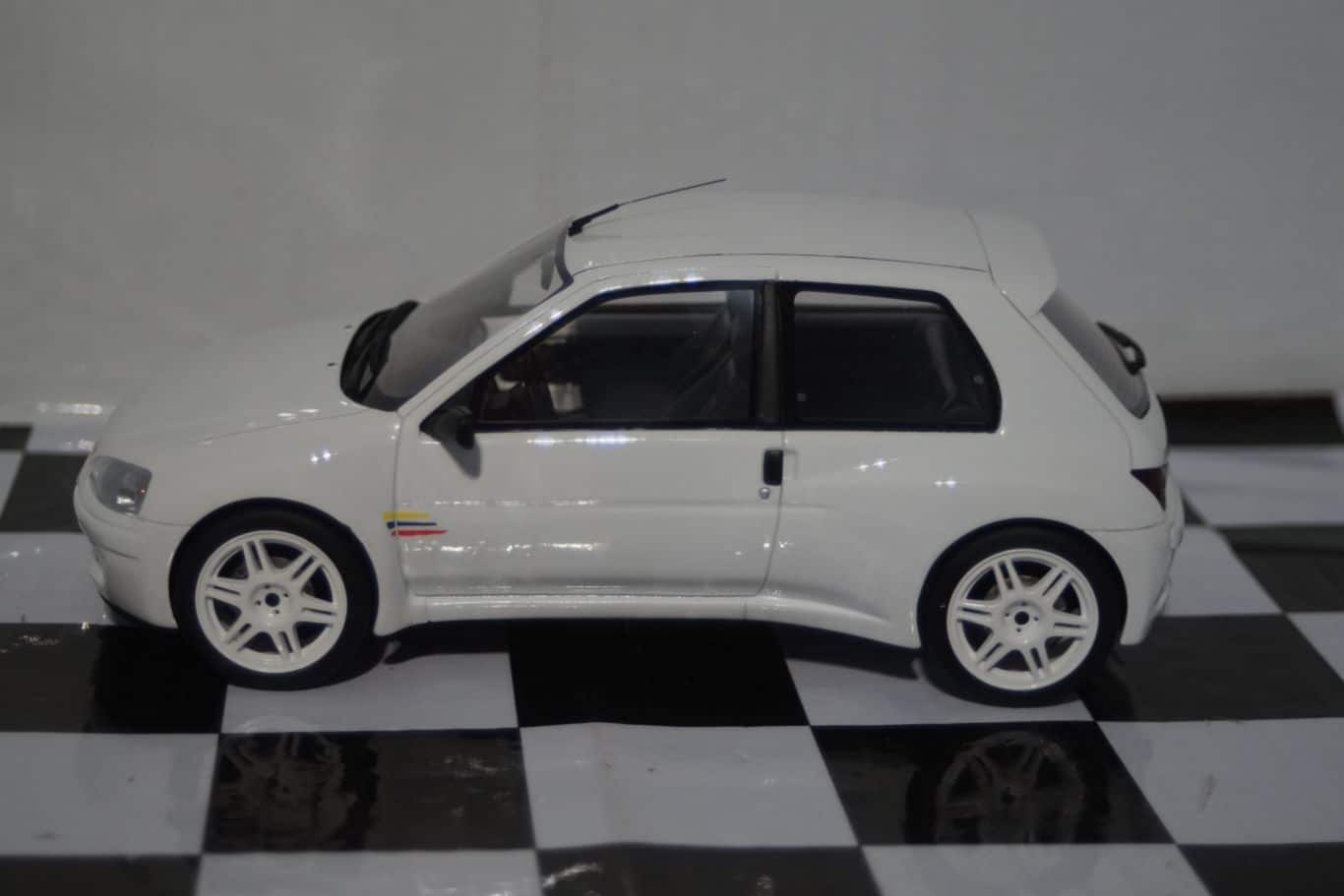 Otto jide 1600s competition gr.4 1972 1:18 ot287