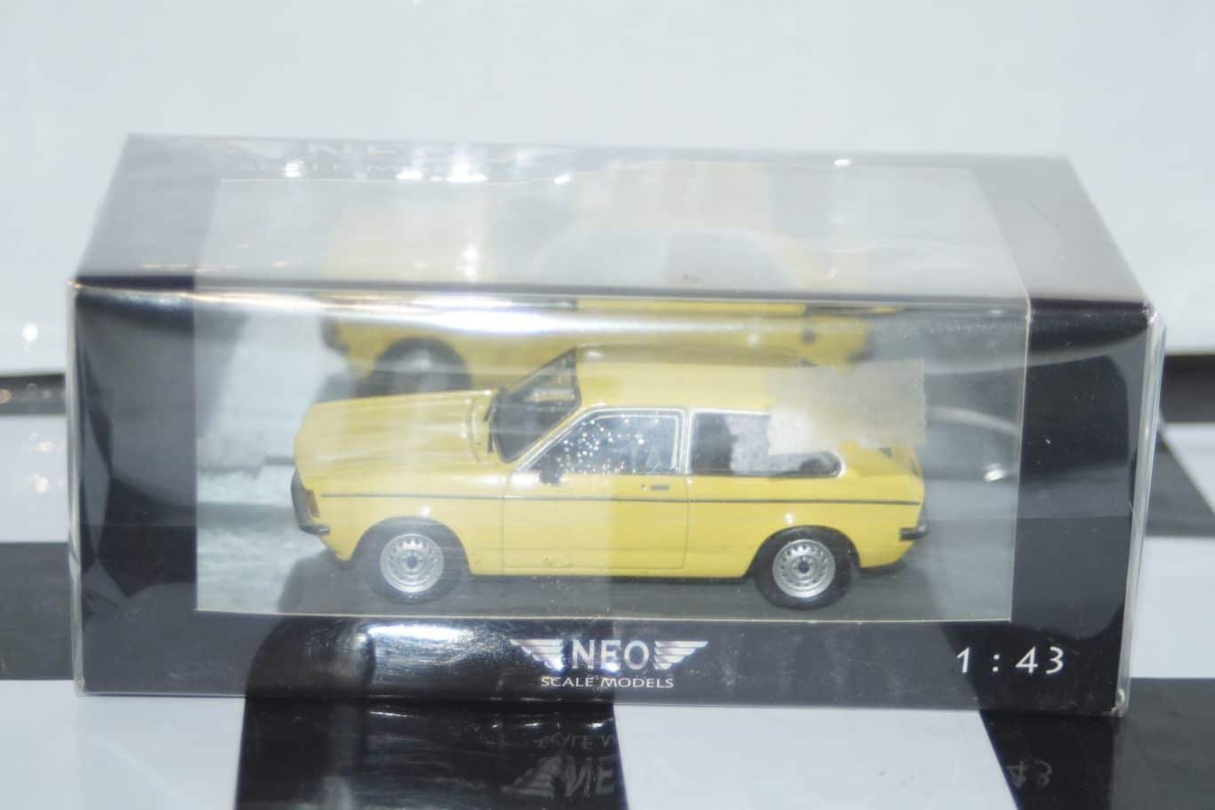 NEOModelsXP ChevroletCorvetteRoadsterNEO:scale