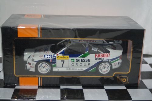 Ixo MG Metro 6R4 RAC Rally 1986 M.WILSON 1:18
